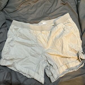 Women’s Casual Lightweight Beige Shorts